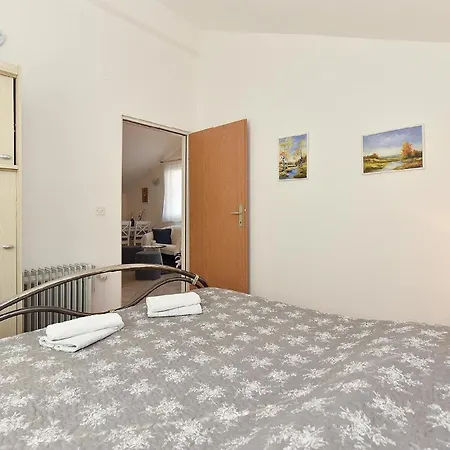 Fuer 5 Personen Ca 50 Qm In Medulin, Istrien Suedkueste Von Istrien